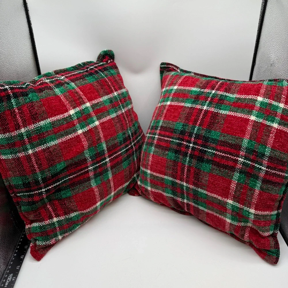 Red Green Plaid Christmas Throw Pillows Set 2 Holiday 16x16 cabin farm rustic